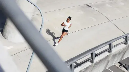 Да се абонираш за маратонките на Роджър Федерер