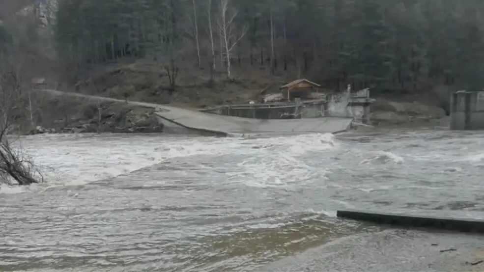 Шест села в община Ардино са откъснати от света заради прелялата река Арда