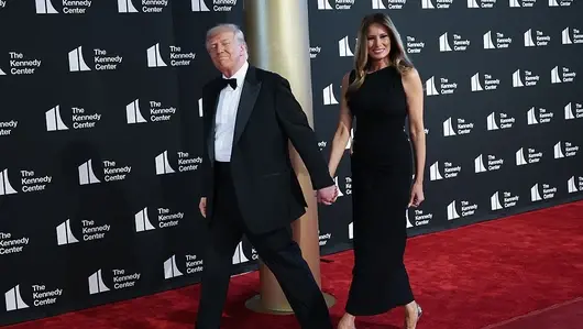 Тръмп затваря мемориала на Кенеди за две години на фона на вълна от отменени представления 