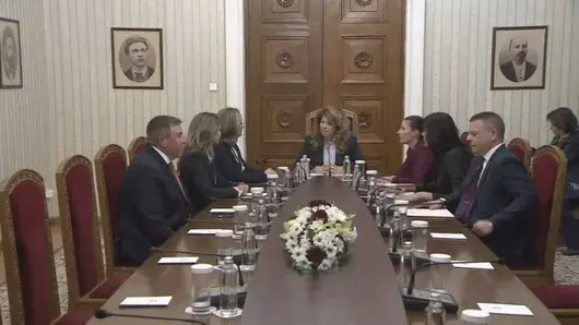 ГЕРБ-СДС предложи вариант депутат да стане председател на парламента и служебен премиер