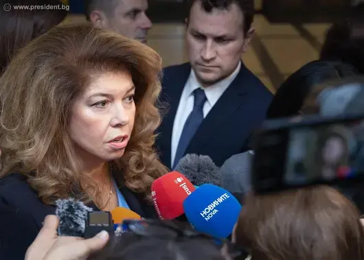 Илияна Йотова наложи вето на забраната за повече от 20 секции в страни извън ЕС