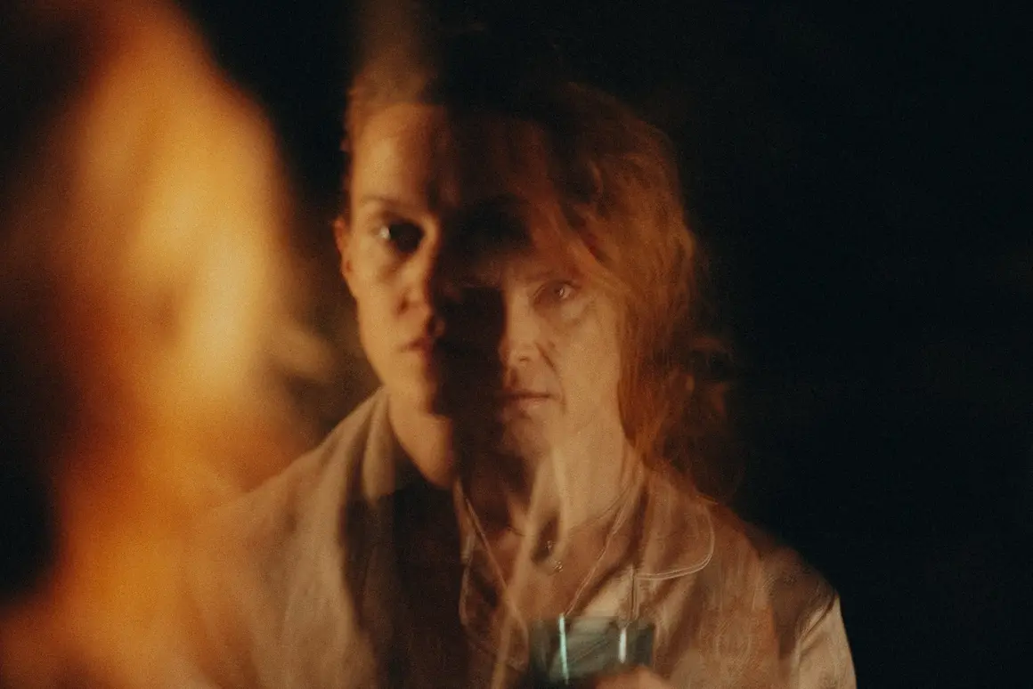 Зорница София и "3.0 килограма щастие" - филм за приемането като път към всепобеждаваща любов