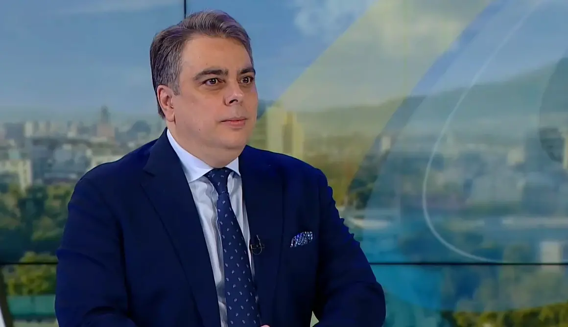 Асен Василев: Случаят "Петрохан" е  изцяло проблемен за ДАНС и ГДБОП,  но изкуствено се пришива към ПП-ДБ