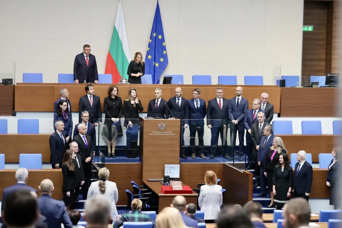 Служебният кабинет „Гюров“ положи клетва пред парламента
