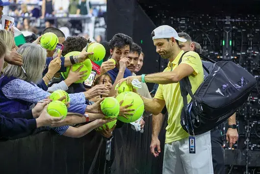Григор Димитров отпадна в първи кръг в Акапулко