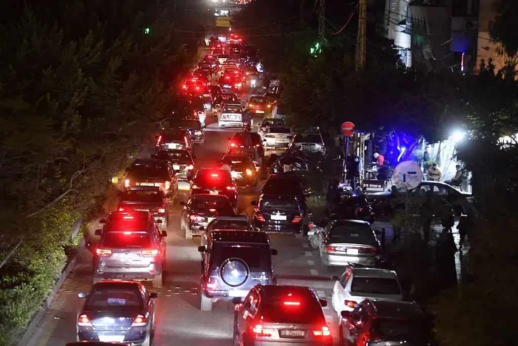 Конфликтът се разширява - Израел атакува Ливан в отговор на ракетни атаки на „Хизбула“