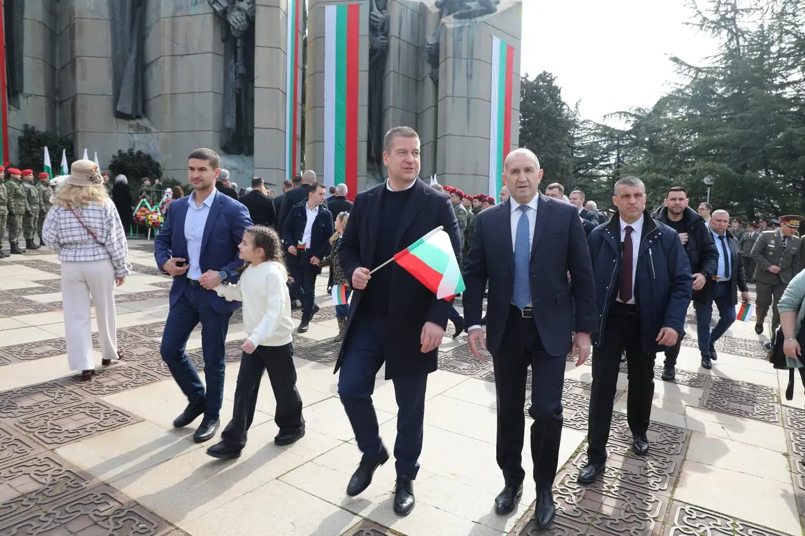 Една снимка - няколко въпроса 