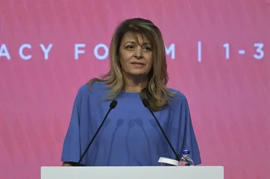 Десислава Радева се разграничи от проекта на Румен Радев и "онзи, чието име не бива да се споменава"