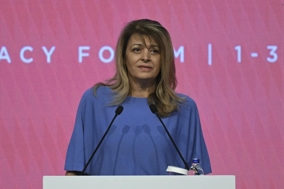 Десислава Радева се разграничи от проекта на Румен Радев и "онзи, чието име не бива да се споменава"