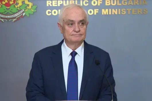 Запрянов свиква спешно съвещание в МО заради промяна в рисковете заради войната в Иран