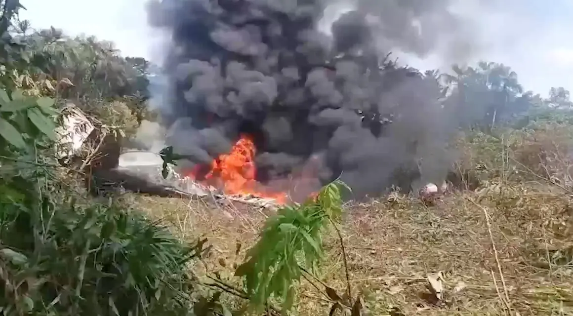 Над 60 военни загинаха при самолетна катастрофа в Колумбия