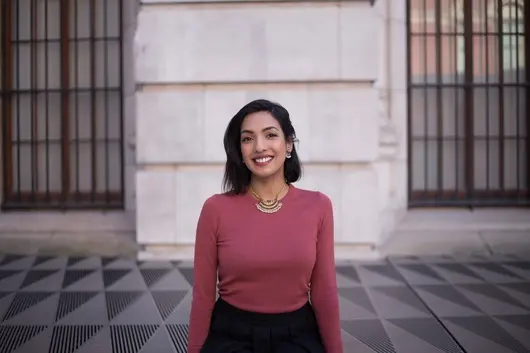 Шахназ Ахмед, бивш творчески стратег в Meta: Алгоритъмът не е зловещ, потребителят има власт над него