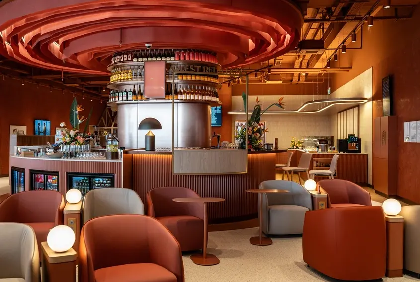 Летище София