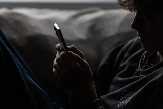 Австралия иска да глоби Meta, TikTok и YouTube заради неспазване на закона 