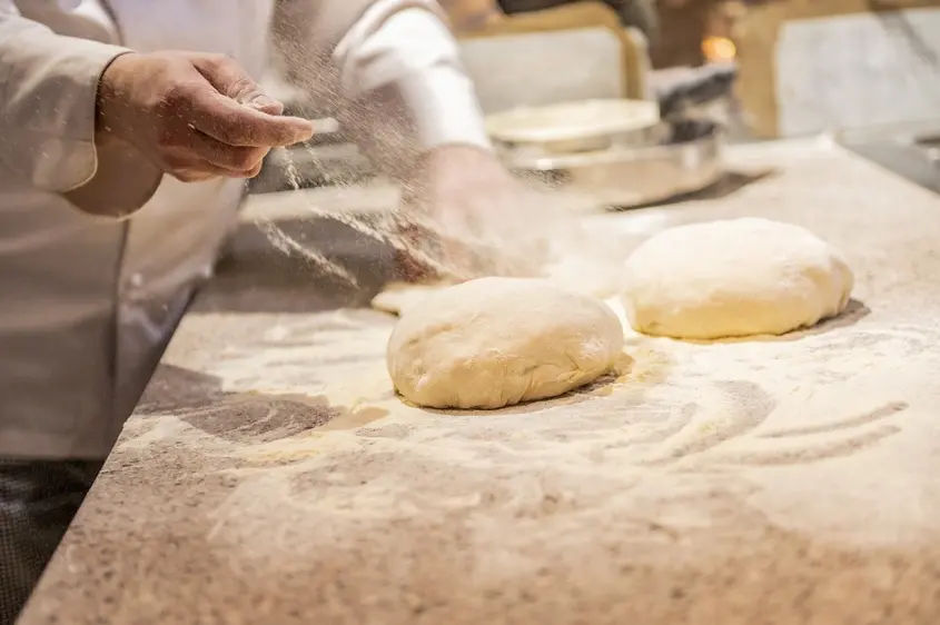 Козунаци Билла великденско пазаруване хляб