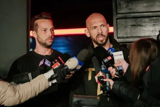 Румънски съд премахна ограниченията срещу Андрю Тейт и брат му Тристан