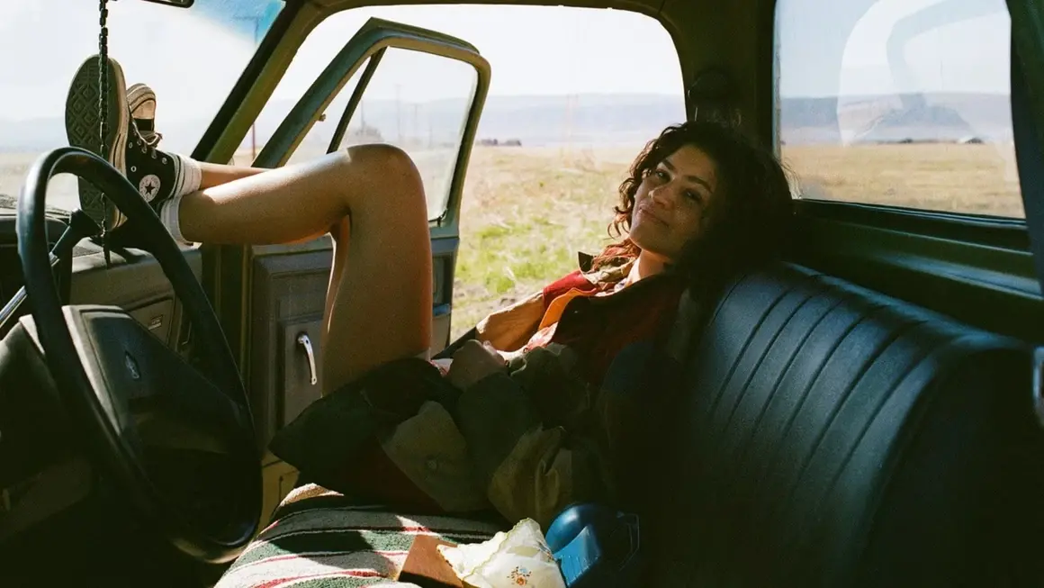 Сезон 3 на "Еуфория": Дълго и несигурно чакане, което си заслужаваше