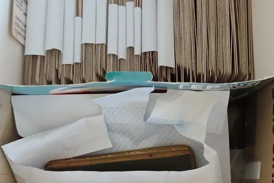 Лични документи на починали, списъци с имена и пари са иззети при акция на полицията в Монтана