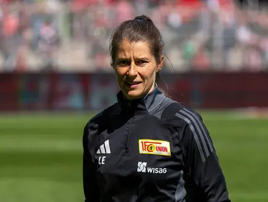 Коя е Мари-Луизе Ета - първата жена, станала старши-треньор в топ първенство от Европа 