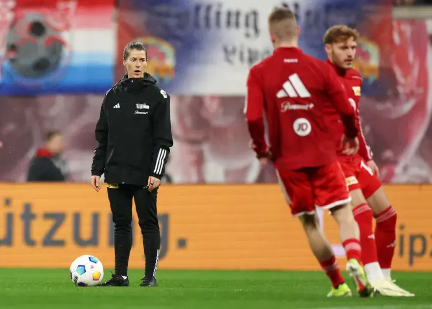 мари-луизе ета