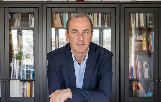 Кой е Жолт Хегедюш - бъдещият здравен министър в Унгария, който смая света с танца си