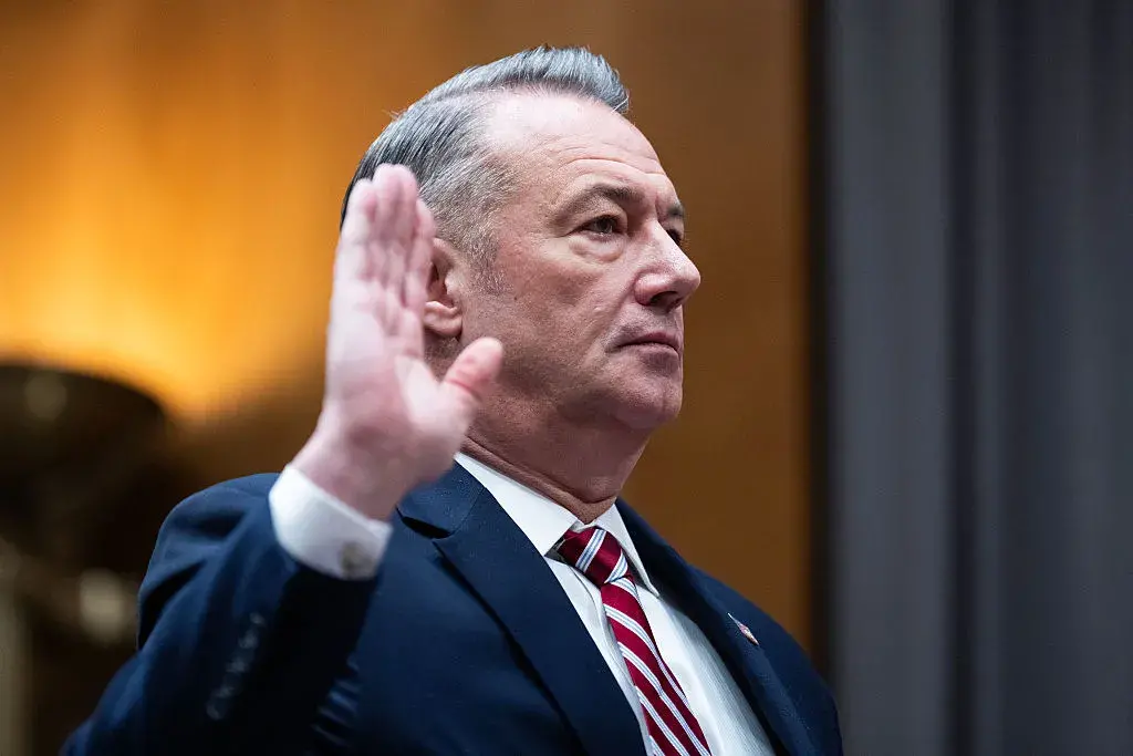 Нова оставка на върха на ICE след антиимиграционните рейдове в Минесота и Илиноис