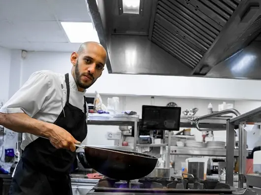 Две звезди Мишлен “изгряват” в "Капитан Кук"