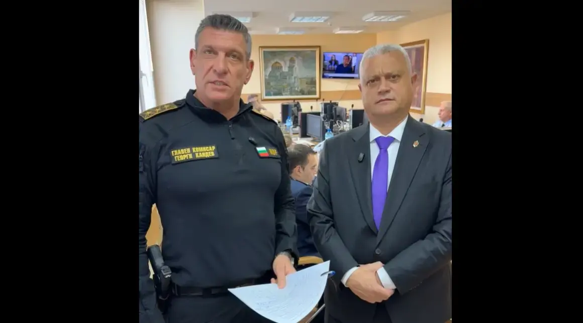 Член на СИК и дъщеря на селски кмет са арестувани за попълване на бюлетини от чуждо име