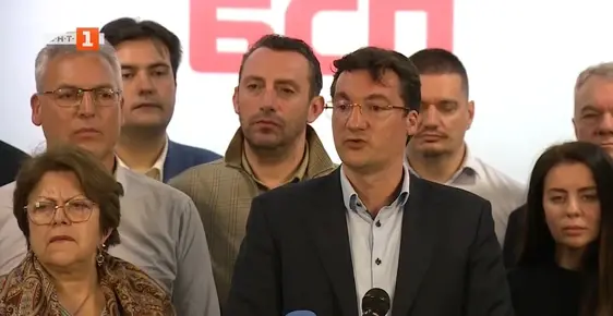 Крум Зарков поздрави Румен Радев за победата и допусна общо управление с него