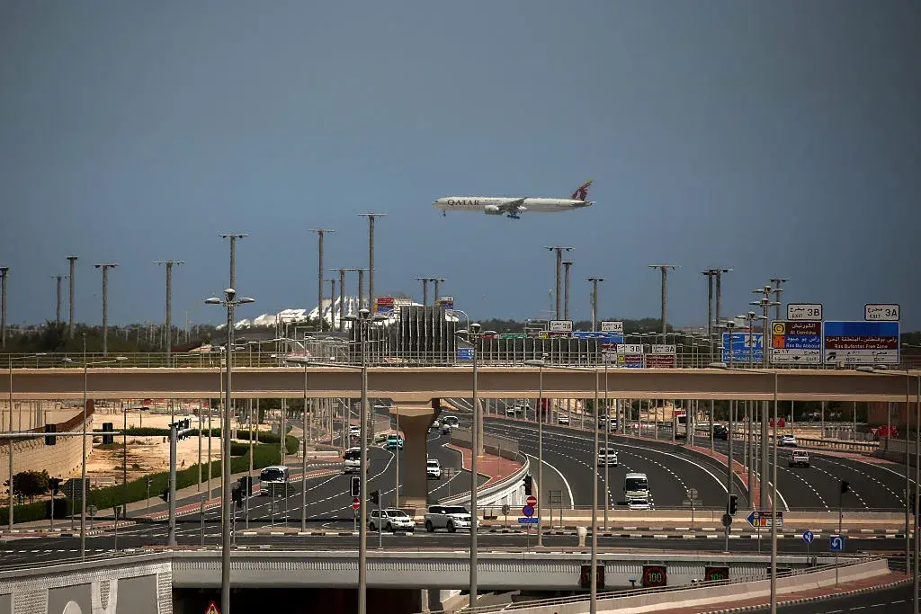 Катар възобновява полетите на чуждестранни авиокомпании