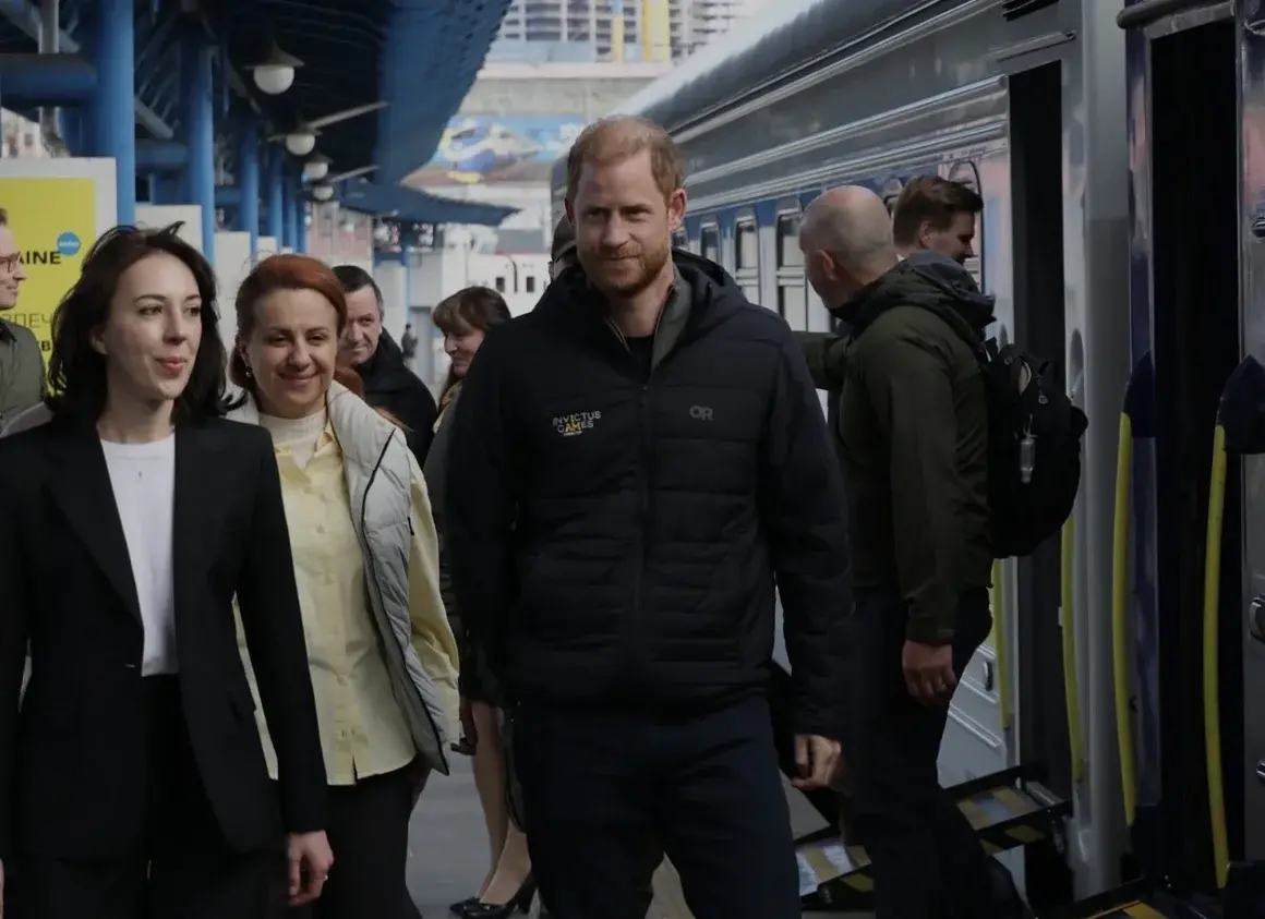 „Важно е да не забравяме Украйна“ – принц Хари е на изненадващо посещение в Киев