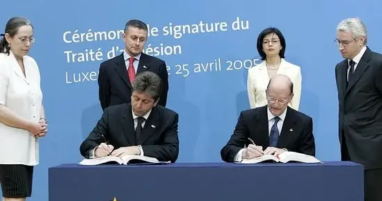 Представителството на ЕК в България отбеляза 21 години от подписването на Договора за присъединяването на страната към ЕС