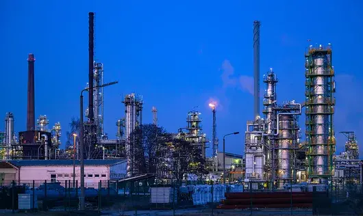 Цените на петрола тръгнаха нагоре, след като Тръмп отложи преговорите с Иран