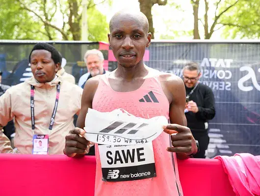 "Суперобувката", с която Сабастиан Сауе постави световен рекорд, вдигна акциите на Adidas