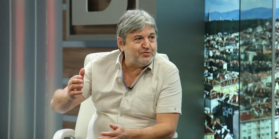 АЕЖ: Държавата да връчи акт, а не орден на Петьо Блъсков