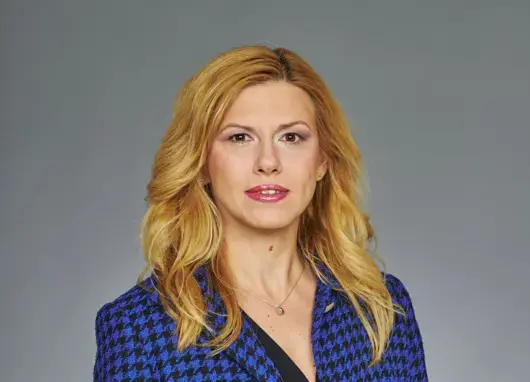 Михаела Доцова е избрана за председател на новия парламент