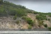 Свлачище спря движението в част от АМ "Струма" и няма да бъде разчистено за празниците