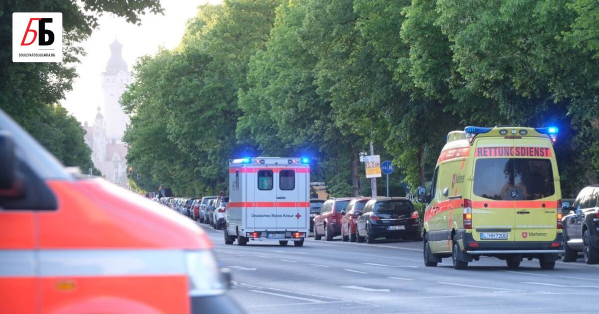 Двама души са загинали, а други са пострадали, след като