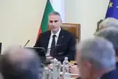 Андрей Гюров: Завесата пада, слизаме от сцената с достойнство