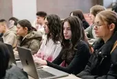 Как да се подготвим, още от гимназията, за свят, който още не съществува