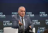 Русия обяви Гари Каспаров за международно издирване