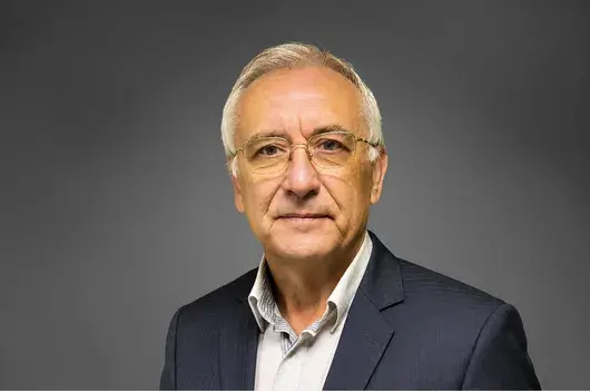 Не сме се "счупили", когато се затваряме в "пашкул". Трансформираме се в отговор на кризи