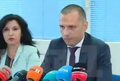Двама лекари са задържани за източване на 500 хиляди евро за фиктивни прегледи и рехабилитации