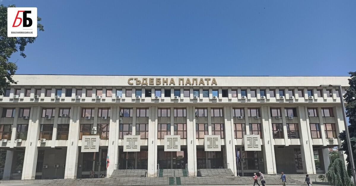Действащ съдебен заседател от Окръжен съд-Бургас е задържан за 72