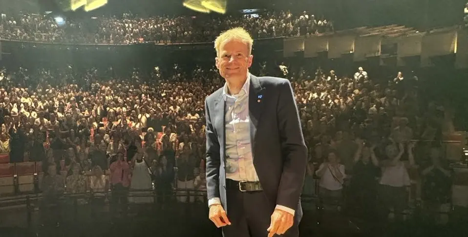 Почина Ричард Сколиър - лекарят, който превърна собствената си диагноза в надежда за други пациенти
