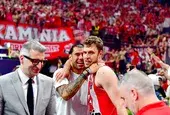 Александър Везенков направи Златен требъл с "Олимпиакос"