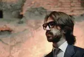 Битката за империята зад Ray-Ban все повече прилича на сюжет от Succession