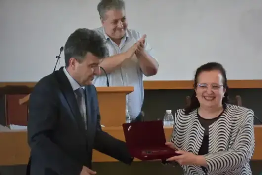 Проф. Елиза Стефанова е новият ректор на Софийския университет