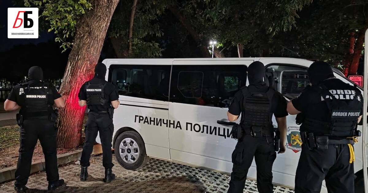 Схема, при която автомобили са наемани от rent-a-car компании в