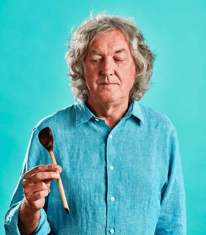 <br><br>
<strong>James May: Oh Cook </strong>
<br><br>
"Здравейте, зрители! Аз съм Джеймс Мей и не мога да готвя. Добре дошли в кулинарното ми шоу". Ако сте сред заклетите фенове на стария Top Gear и харесвате опита за съживяването му в The Grand Tour, няма начин да пропуснете новата поредица на Джеймс Мей. Човекът, който превърна сглобяването на електрически миксер в ТВ шоу, сега се съюзява с професионална готвачка (нищо общо с представите ви за "звездите" от кулинарните предавания), за да се научи как се готви. Идеалното предаване за хора с чувство за хумор, които не са особено добри в кухнята. Започва на 13 ноември по Amazon Prime.